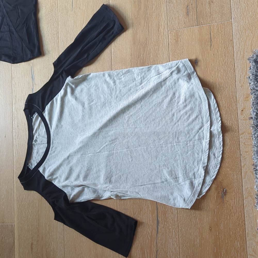 NWOT cold shoulder baseball tee by so